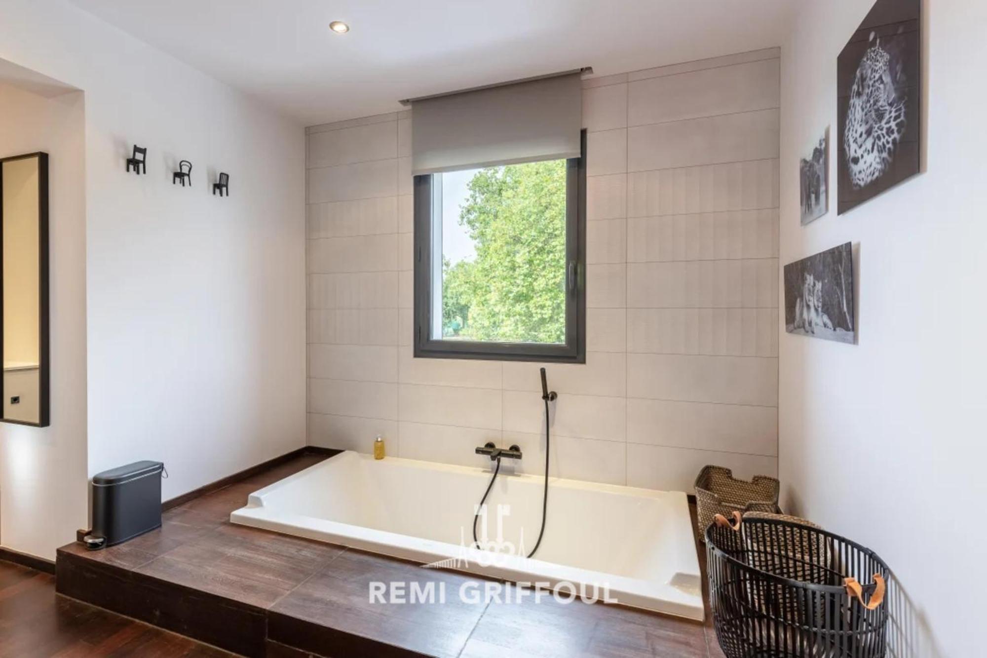 The Cosmopolitan Architect Design Home With Rooftop Jacuzzi 8 Guests Онфльор Екстериор снимка