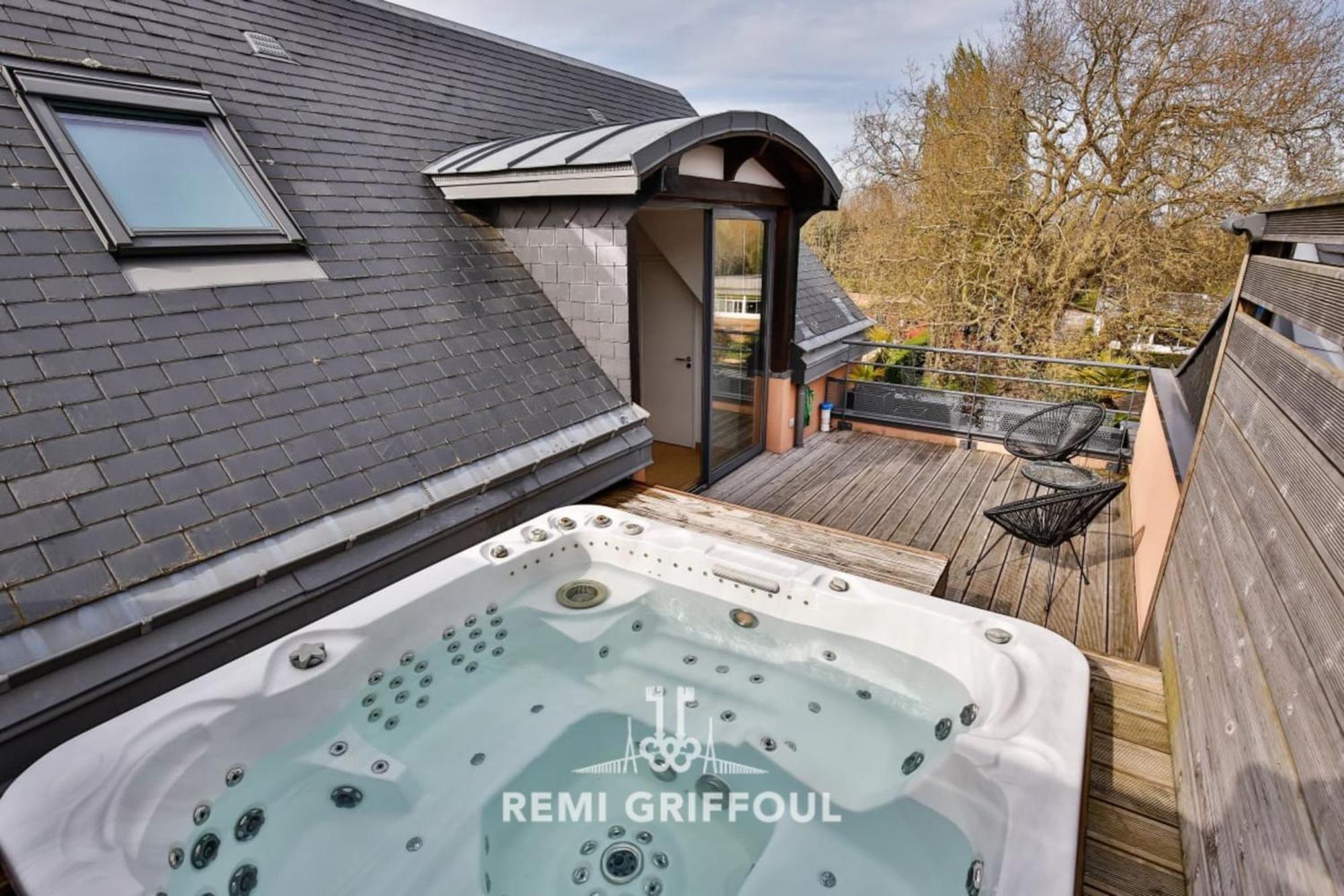 The Cosmopolitan Architect Design Home With Rooftop Jacuzzi 8 Guests Онфльор Екстериор снимка